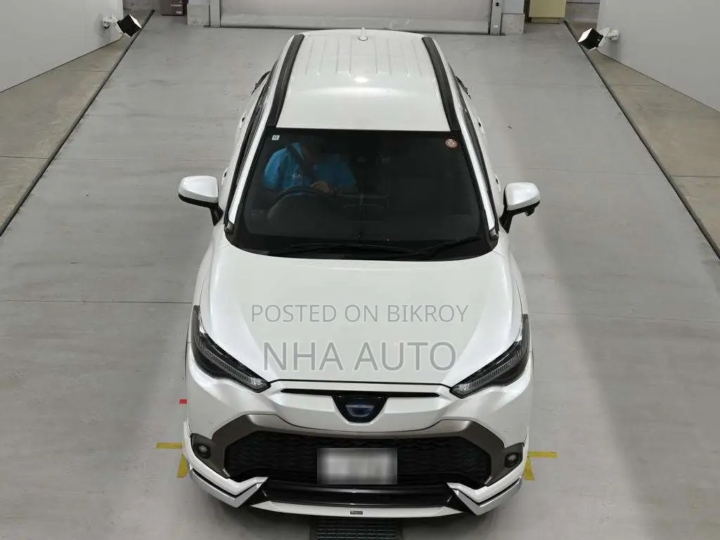 Toyota Corolla Cross 1.8 Hybrid FWD 2022 Pearl