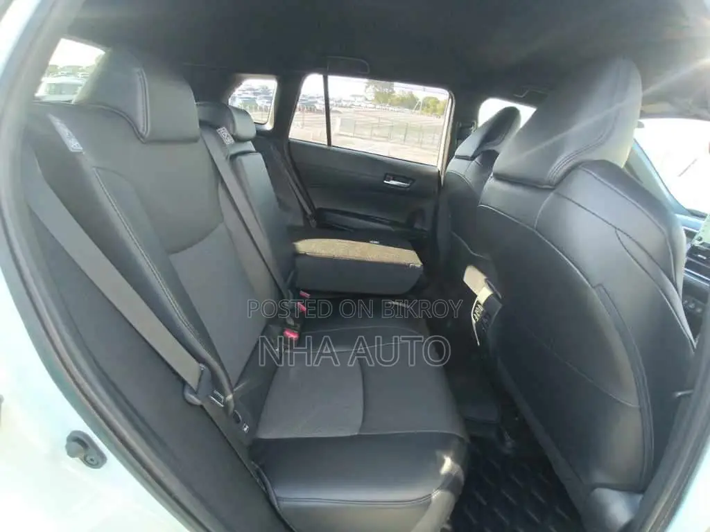 Toyota Corolla Cross 1.8 Hybrid FWD 2022 Pearl