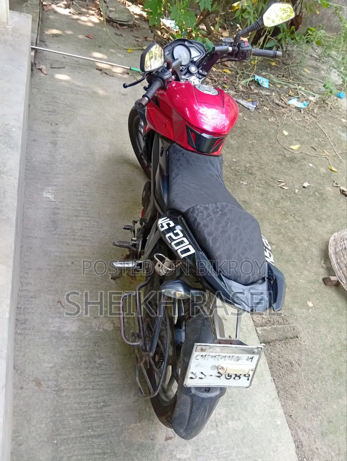 Bajaj Pulsar NS 160 2018 Red