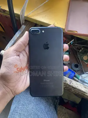 Apple iPhone 7 Plus 32 GB Black