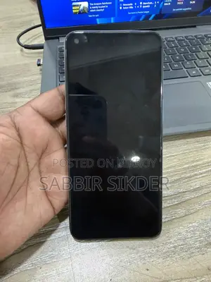 রিয়েলমি ৬ ১২৮ জিবি হোয়াইট