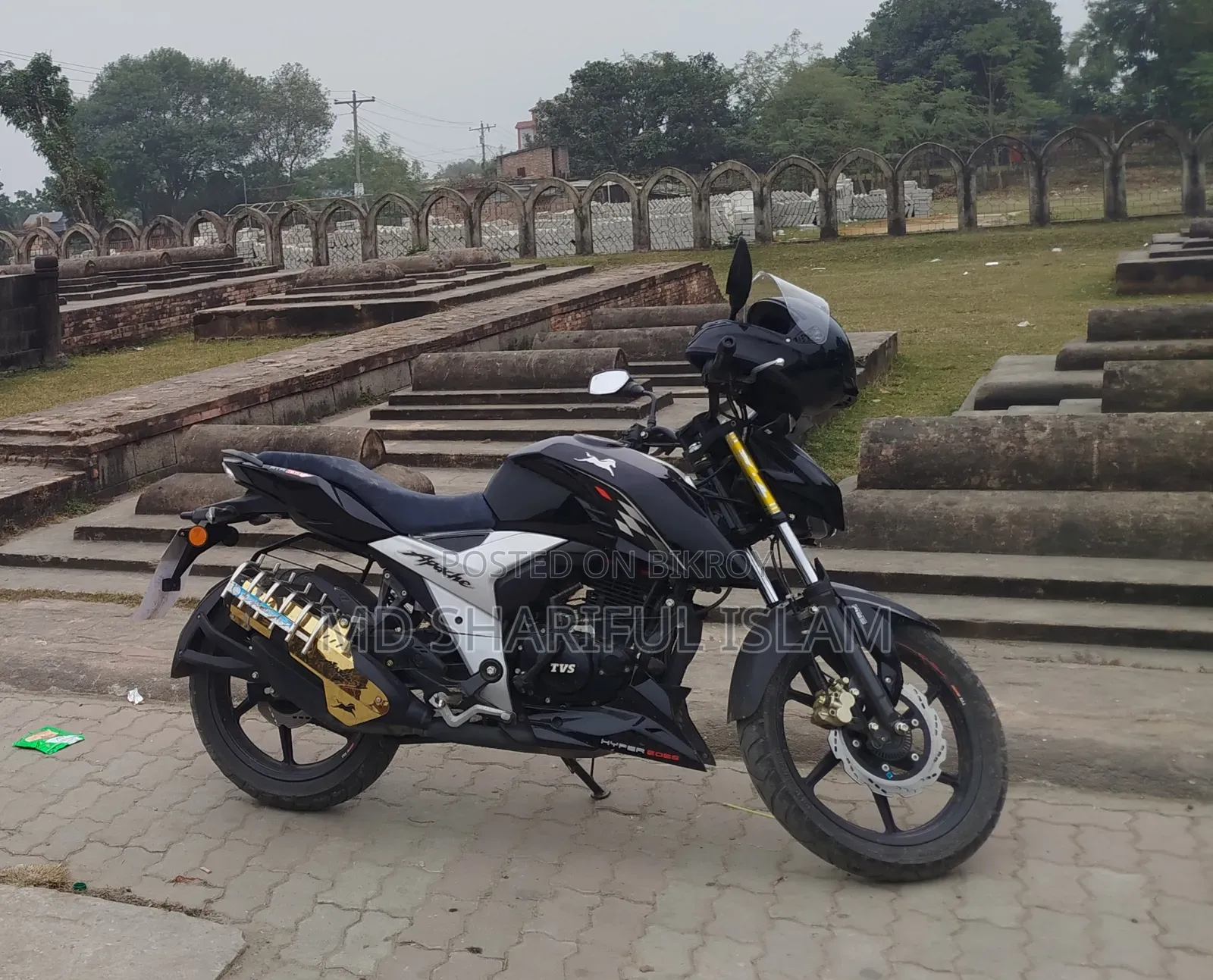 নিউ টিভিএস আপ্যাচে আরটিআর ১৬০ ৪ভি এফআই ২০২২ ব্ল্যাক