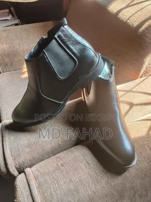 নতুন পুরুষদের প্রিমিয়াম কালো জিপ অ্যাঙ্কেল চেলসি বুট