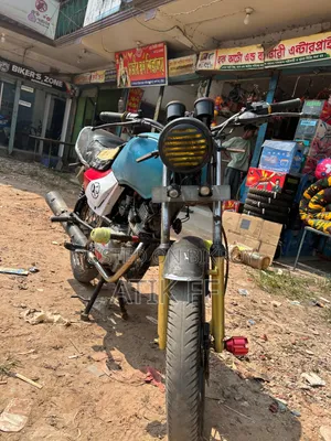 টিভিএস মেট্রো প্লাস ২০১৭ নীল