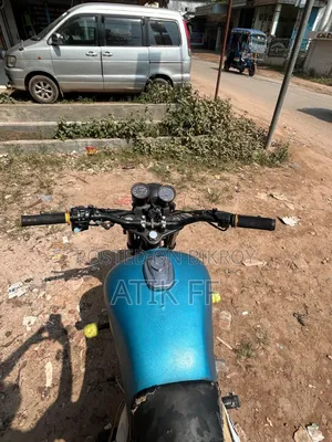 টিভিএস মেট্রো প্লাস ২০১৭ নীল