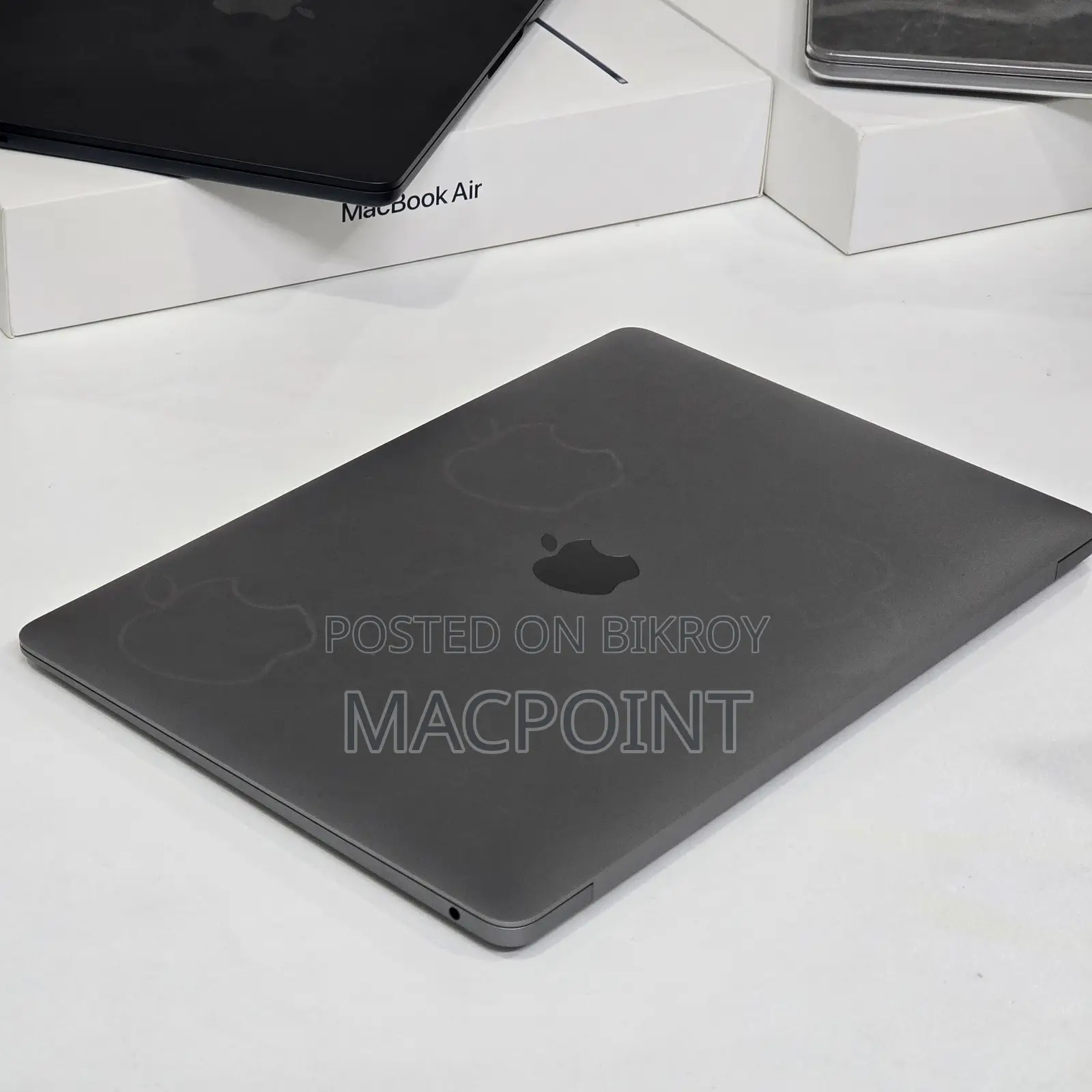 Laptop Apple MacBook Air 2020 8GB Intel Core i5 SSD 512GB