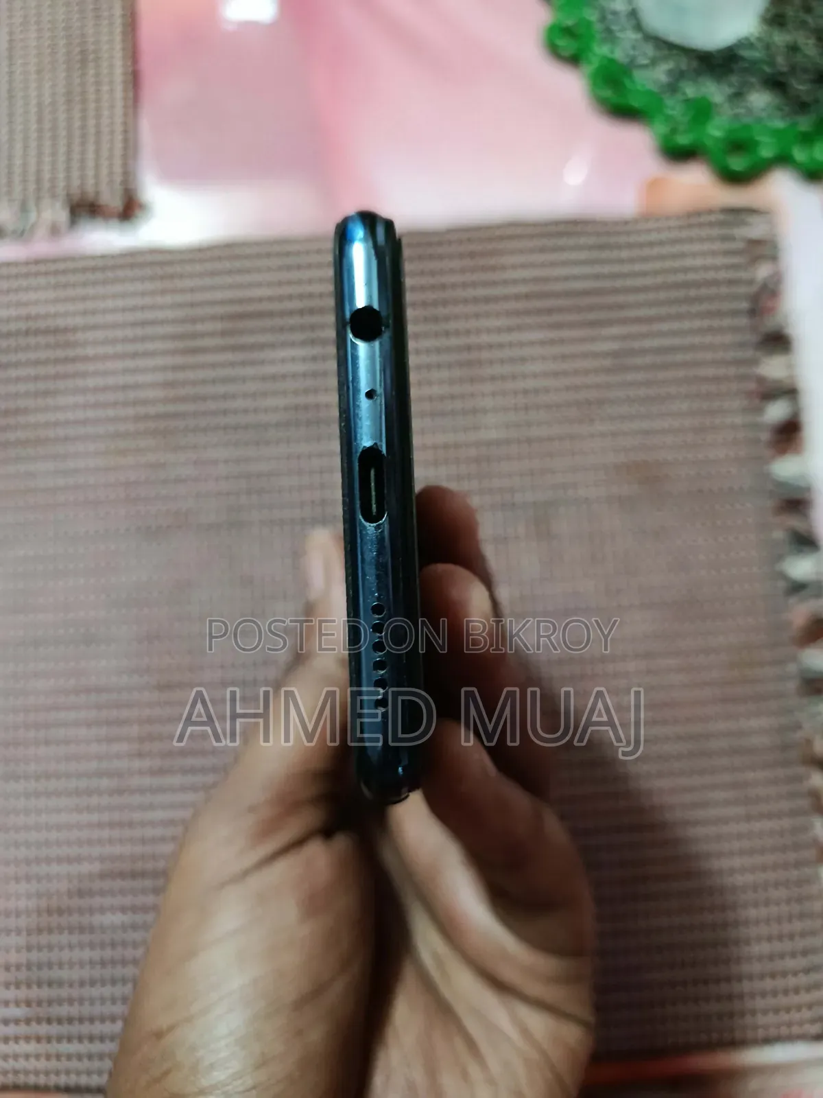 Vivo V21e 128 GB Black