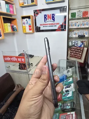 অ্যাপল আইফোন ১১ ১২৮ জিবি ব্ল্যাক