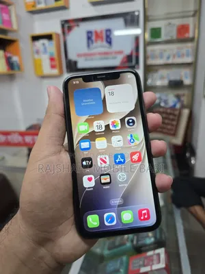 অ্যাপল আইফোন ১১ ১২৮ জিবি ব্ল্যাক