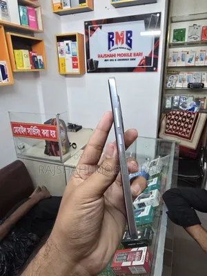 ওপ্পো এফ২৯ প্রো ১২৮ জিবি হোয়াইট