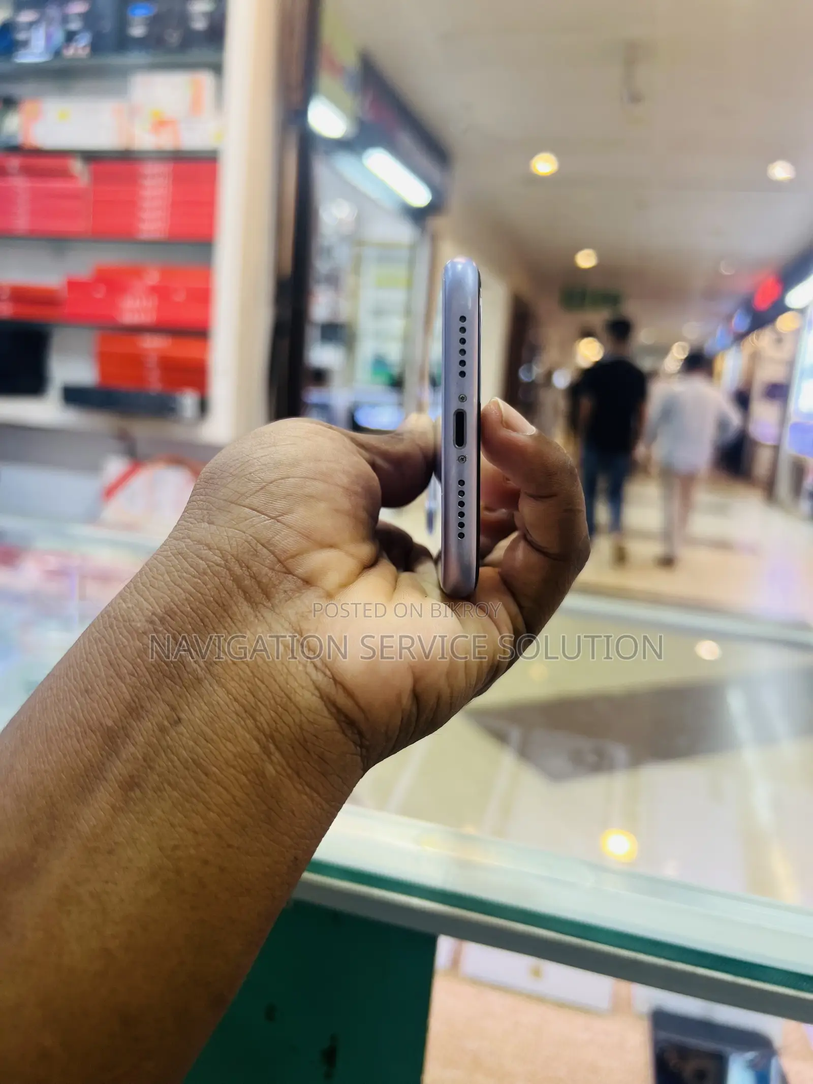 অ্যাপল আইফোন ১১ ১২৮ জিবি পার্পল