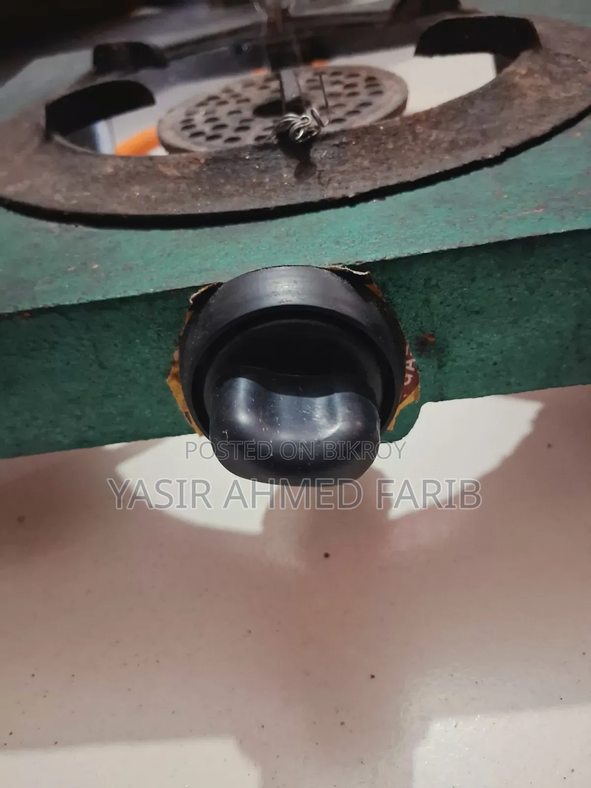 একটি লাইনের গ্যাসের চুলা বিক্রি হবে মাত্র ১৫ দিন ব্যবহৃত।