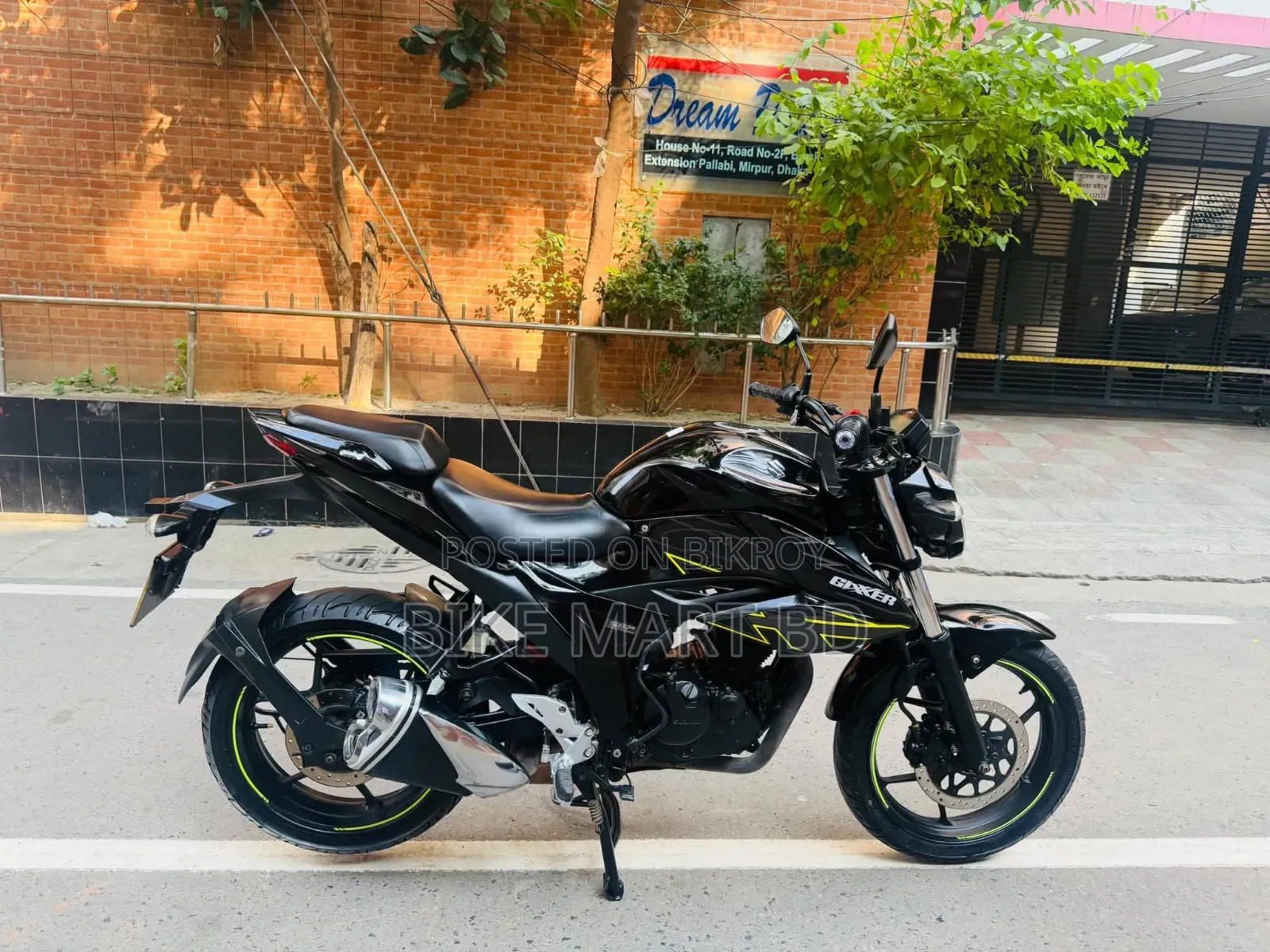 Suzuki Gixxer 2023 Black