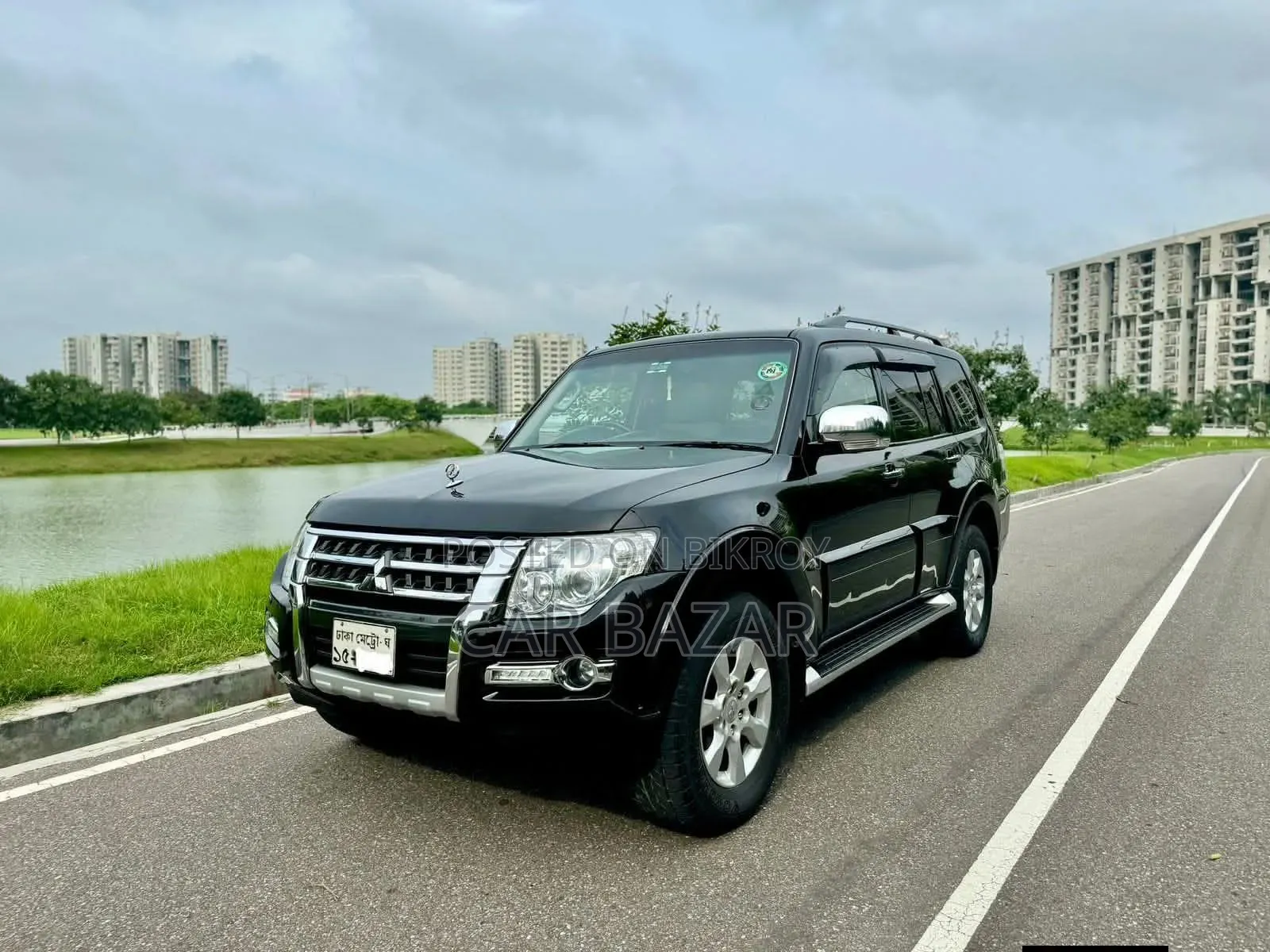 Mitsubishi Pajero V90 3.0 V6 GLS/GLX 2016 Black