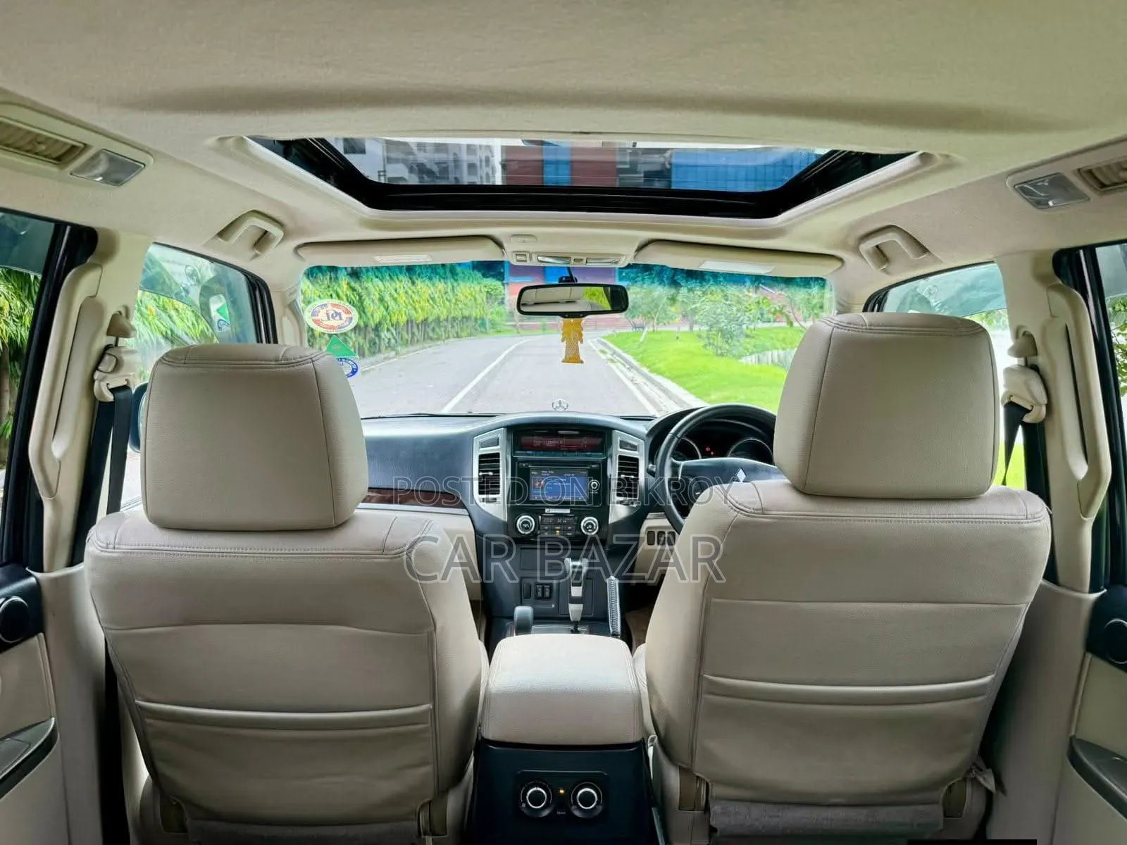 Mitsubishi Pajero V90 3.0 V6 GLS/GLX 2016 Black