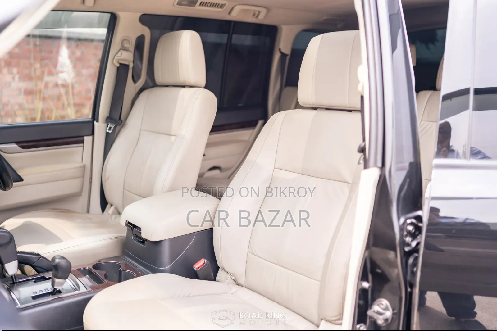 Mitsubishi Pajero V90 3.0 V6 GLS/GLX 2016 Black
