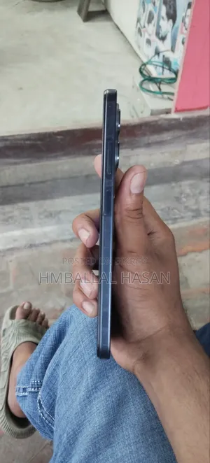 Infinix Hot 50i 128 GB Black