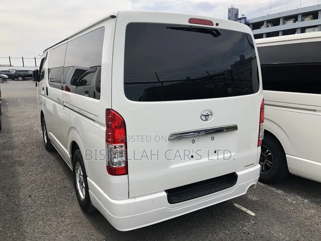 Toyota HiAce 2020 White