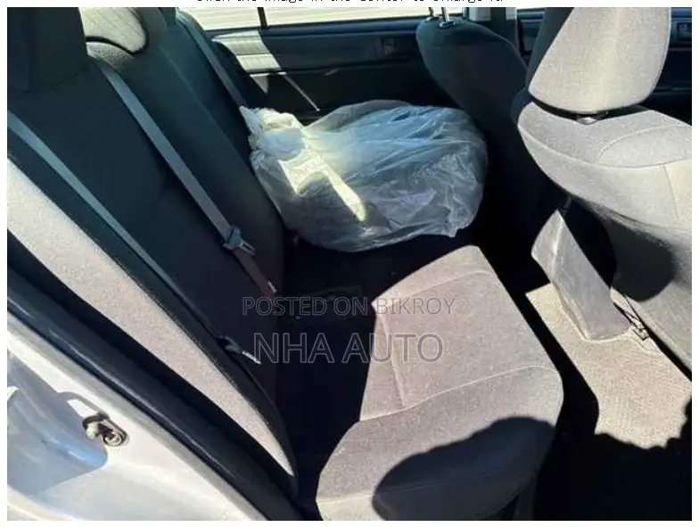 টয়োটা অ্যাক্সিও ২০২১ সিলভার