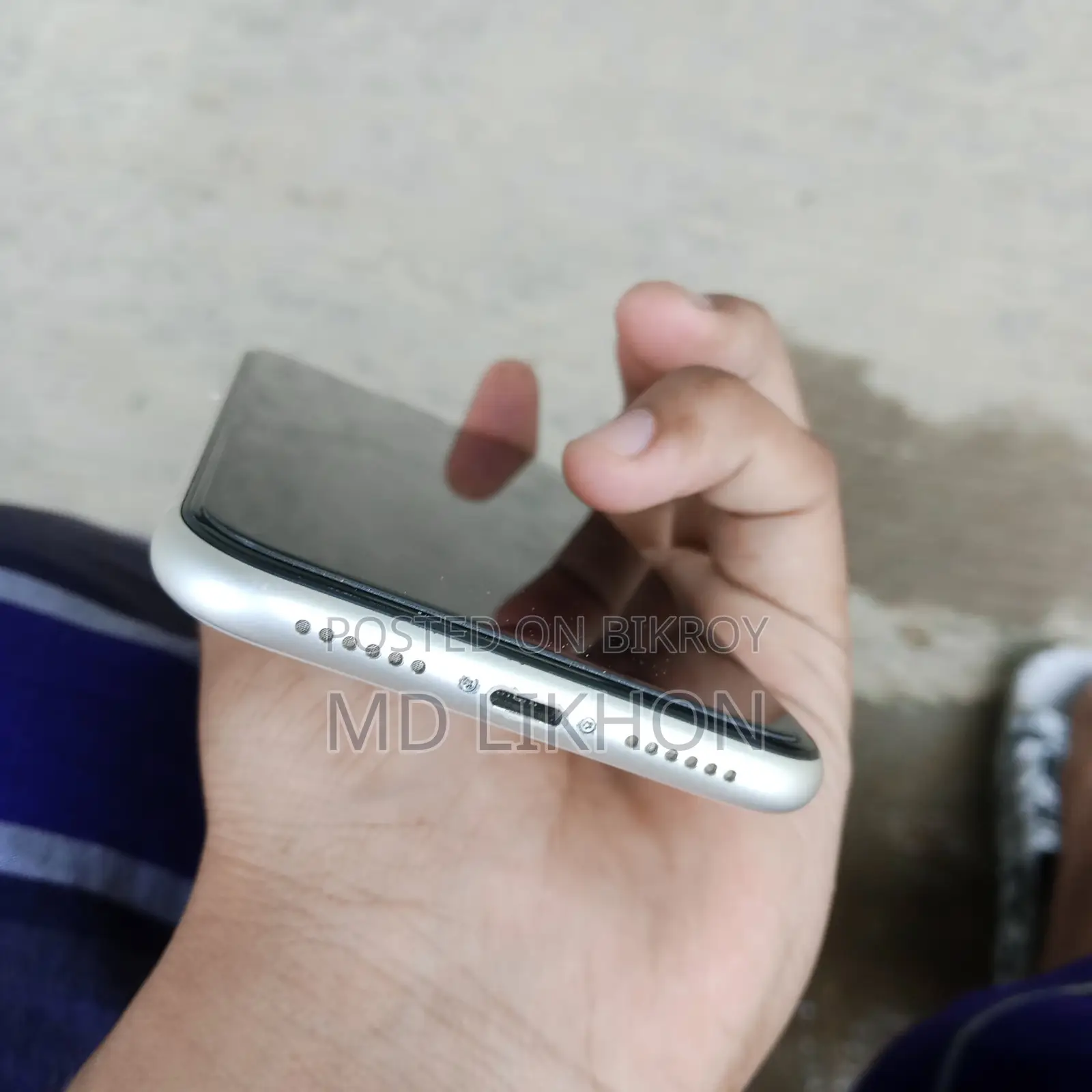 Apple iPhone 11 64 GB White