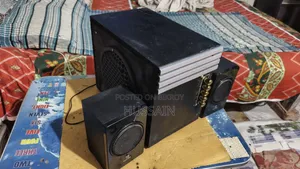 সাউন্ড বক্স ফাটাফাটি সাউন্ড কোয়ালিটি ব্লুটুথ সিস্টেম আছে