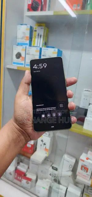 মোটর চলা এজ ৭০ ২৫৬ জিবি সবুজ
