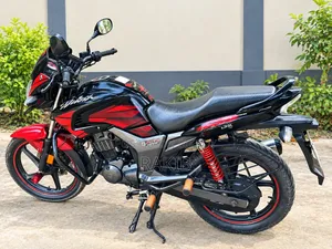 Hero Hunk 2022 Red