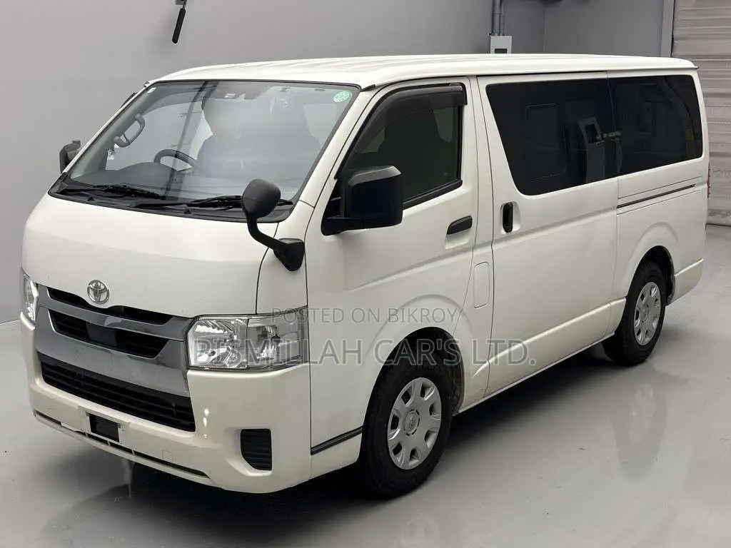 Toyota HiAce 2020 White