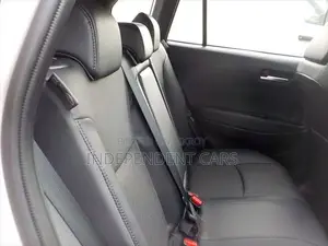 নতুন টয়োটা করোল্লা ক্রস ২০২৬ বেইজ