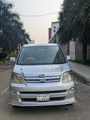 New Toyota Noah 2002 Silver