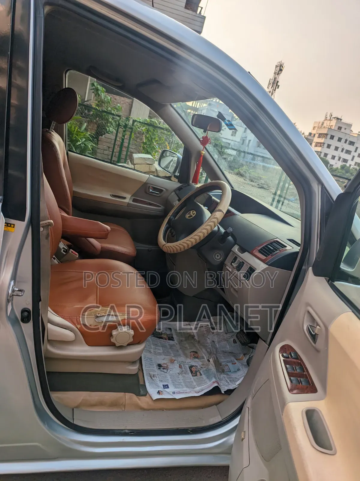 New Toyota Noah 2002 Silver