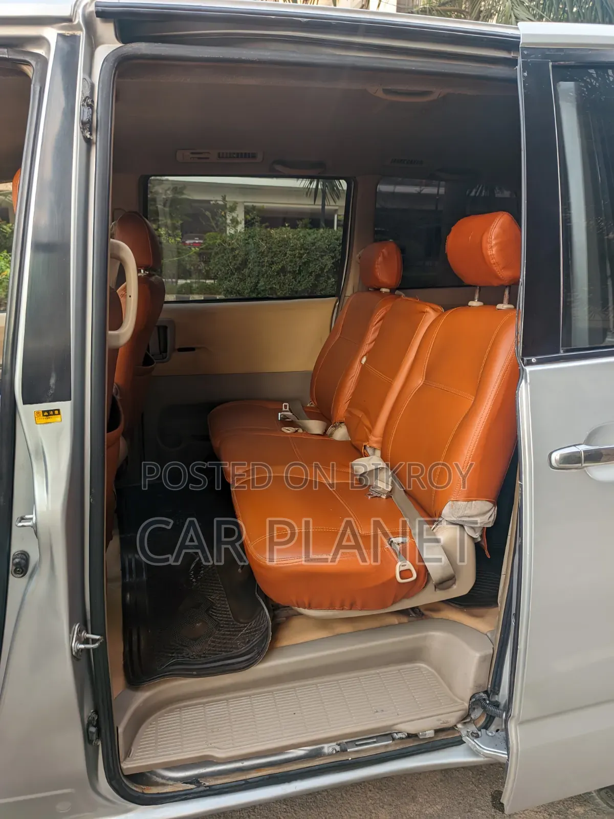 New Toyota Noah 2002 Silver