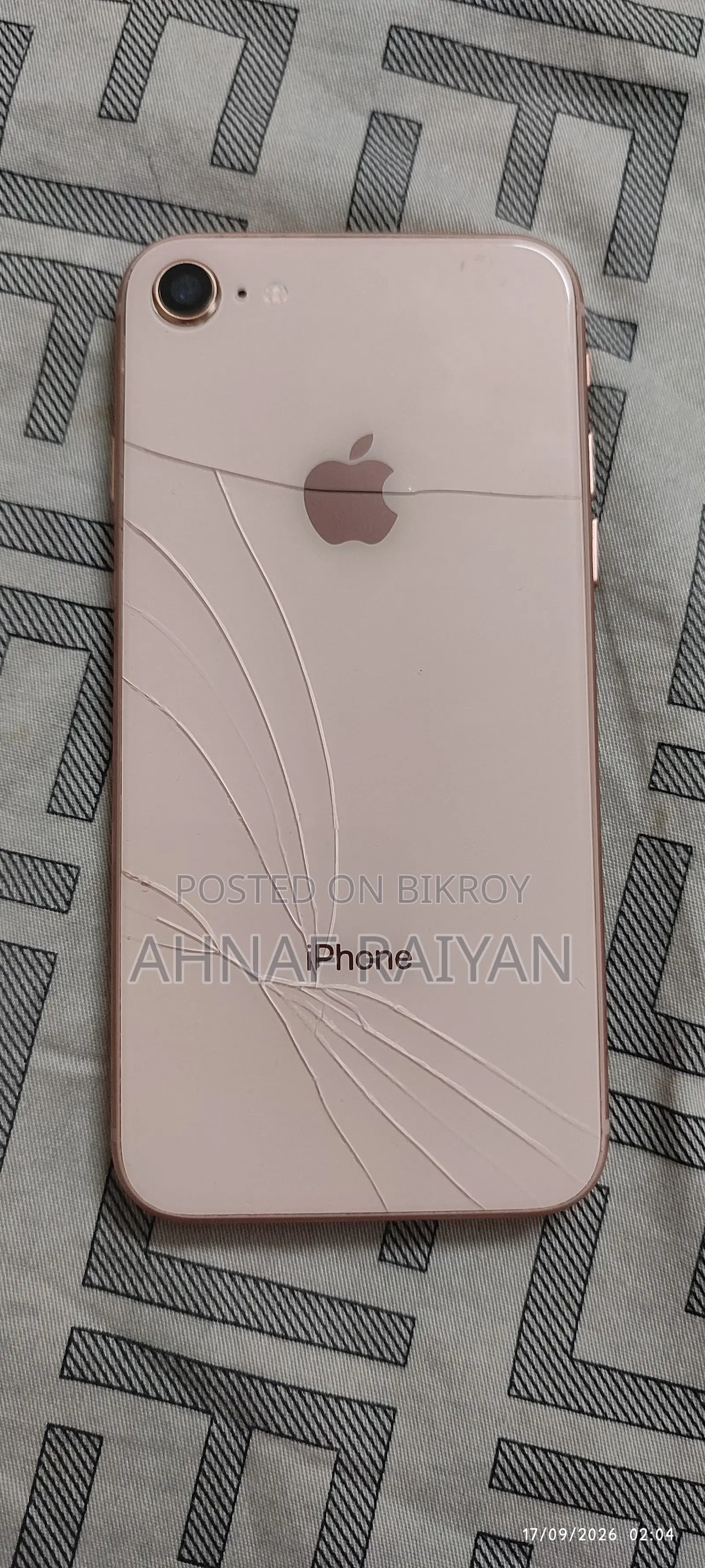 অ্যাপল আইফোন ৮ ৬৪ জিবি রোজ গোল্ড