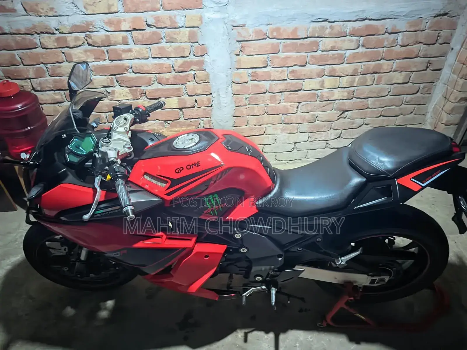 Taro GP 1 V3 2021 Red