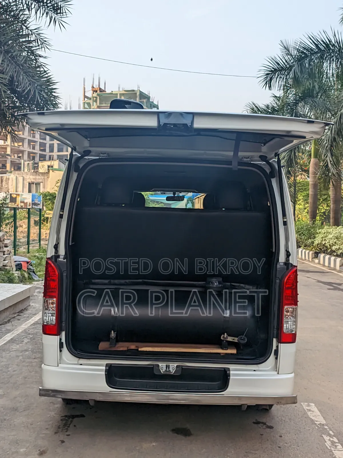 New Toyota HiAce 2019 White