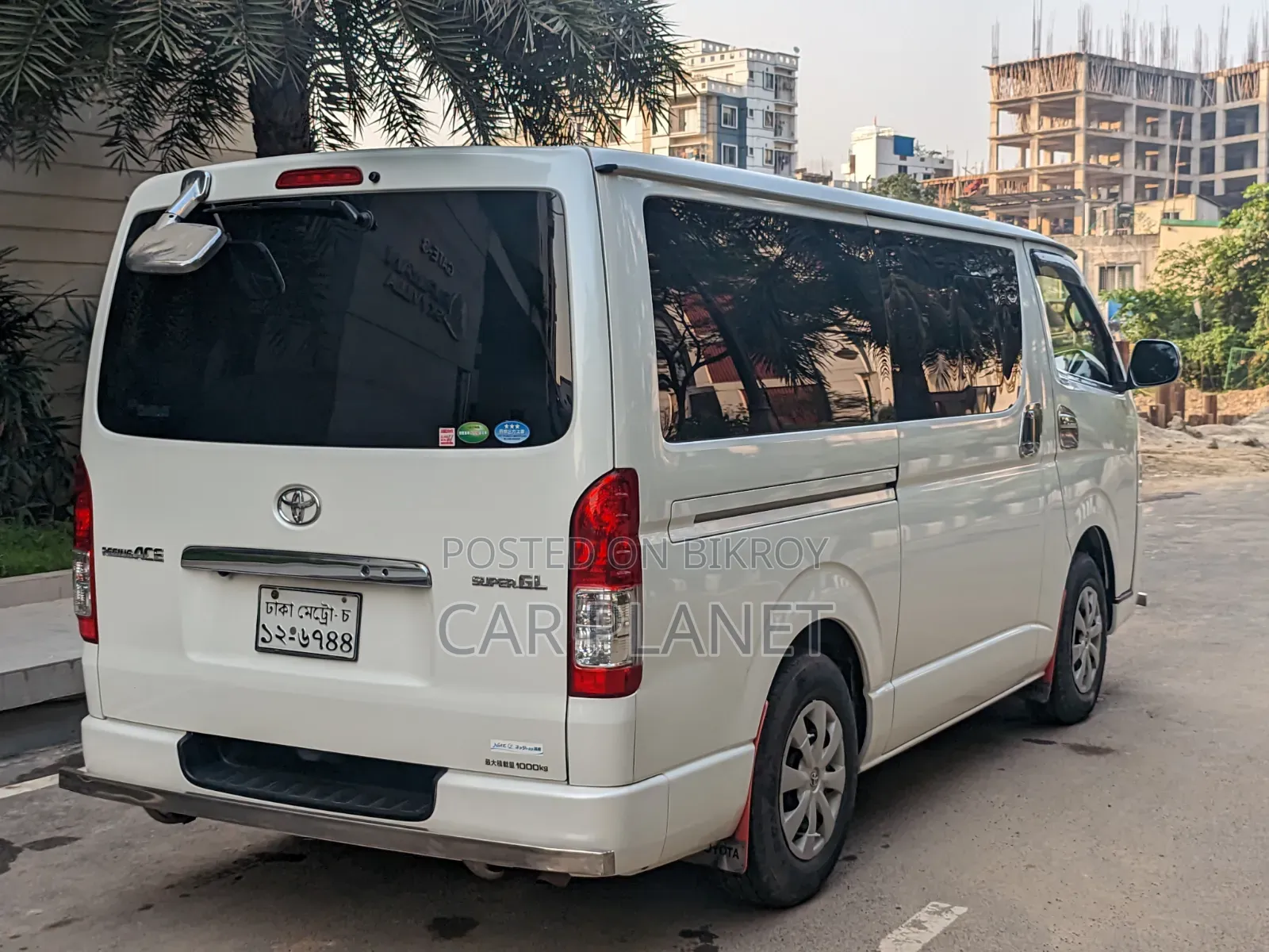 New Toyota HiAce 2019 White