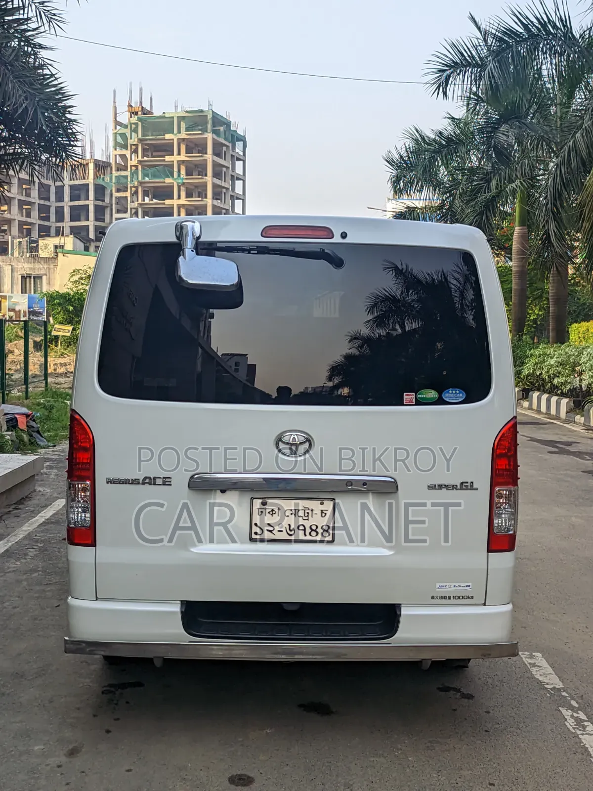 New Toyota HiAce 2019 White