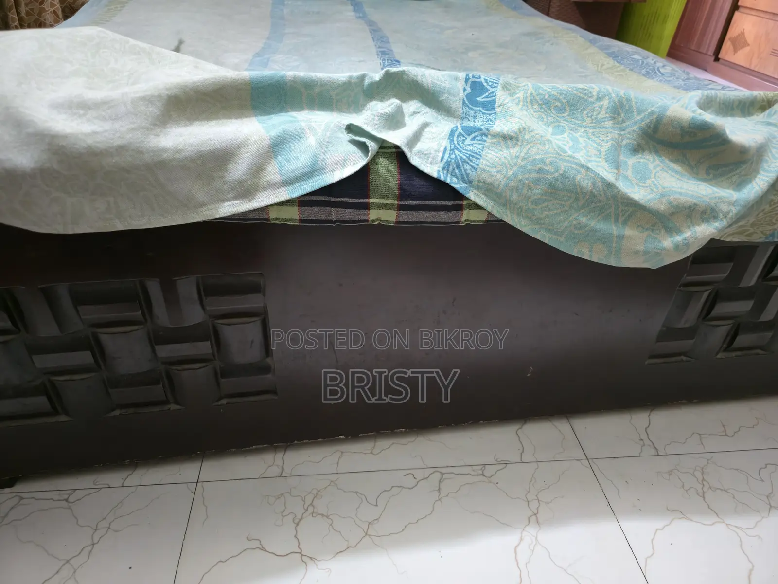 ডাবল সাইজ বেড