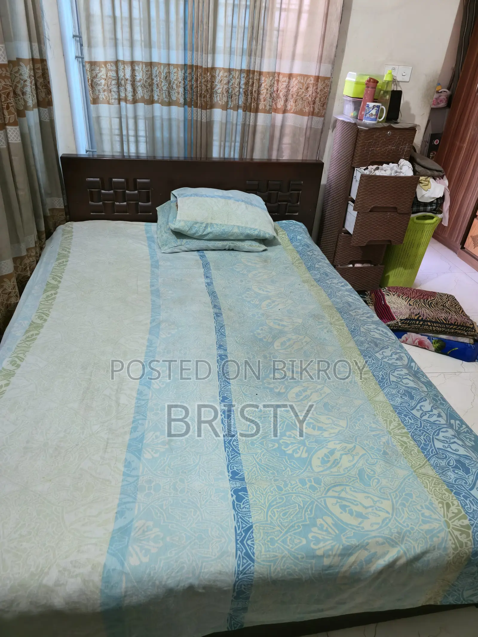 ডাবল সাইজ বেড