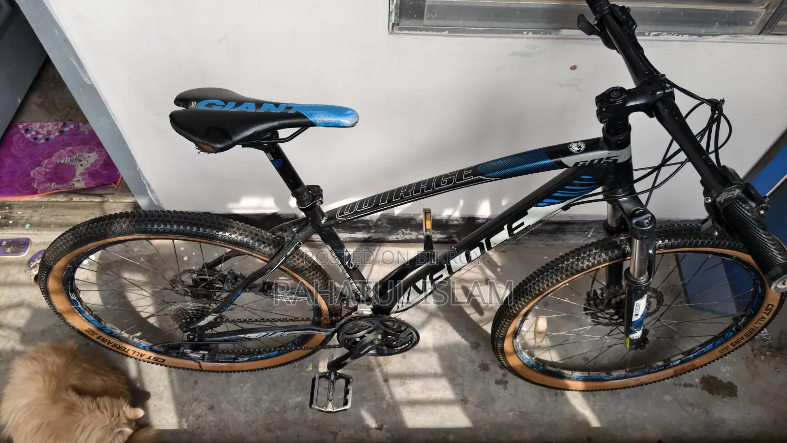 Veloce Outrage 605