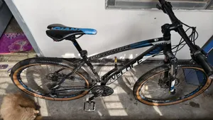 Veloce Outrage 605