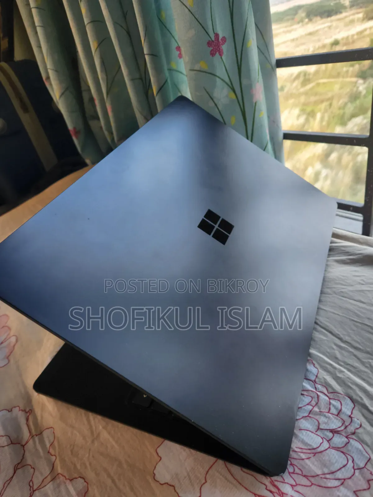 ল্যাপটপ মাইক্রোসফট সারফেস ল্যাপটপ ৩ ৮জিবি ইন্টেল কোর আই৫ এসএসডি ২৫৬জিবি