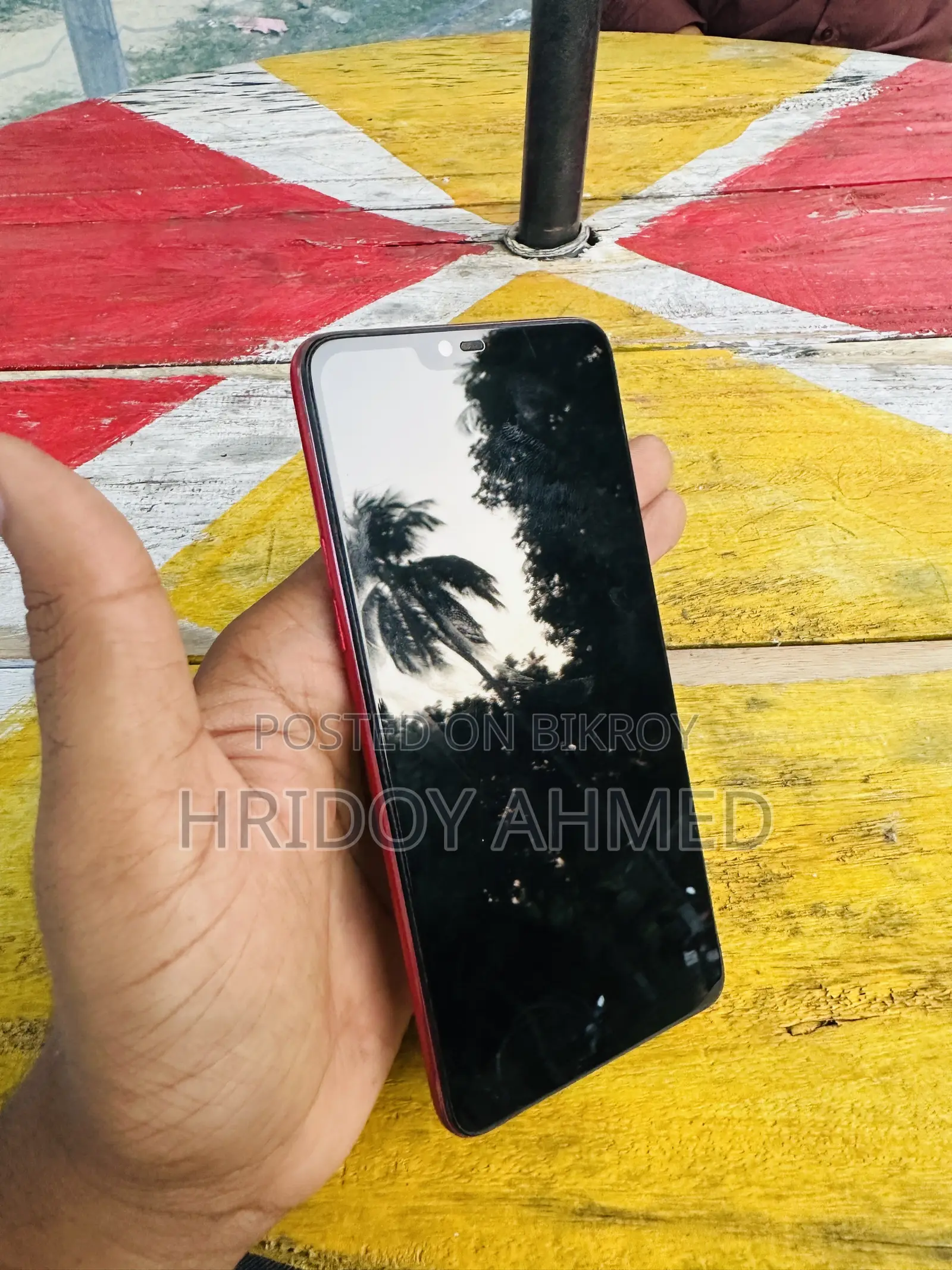 অপ্পো এফ৭ ৬৪ জিবি লাল