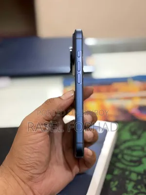 নতুন অ্যাপল আইফোন ১৭ প্রো ২৫৬ জিবি নীল