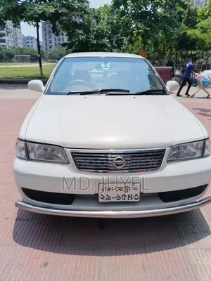 নিসান সানি ২০০৩ সাদা