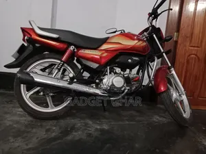 Hero HF Deluxe 2025 Red