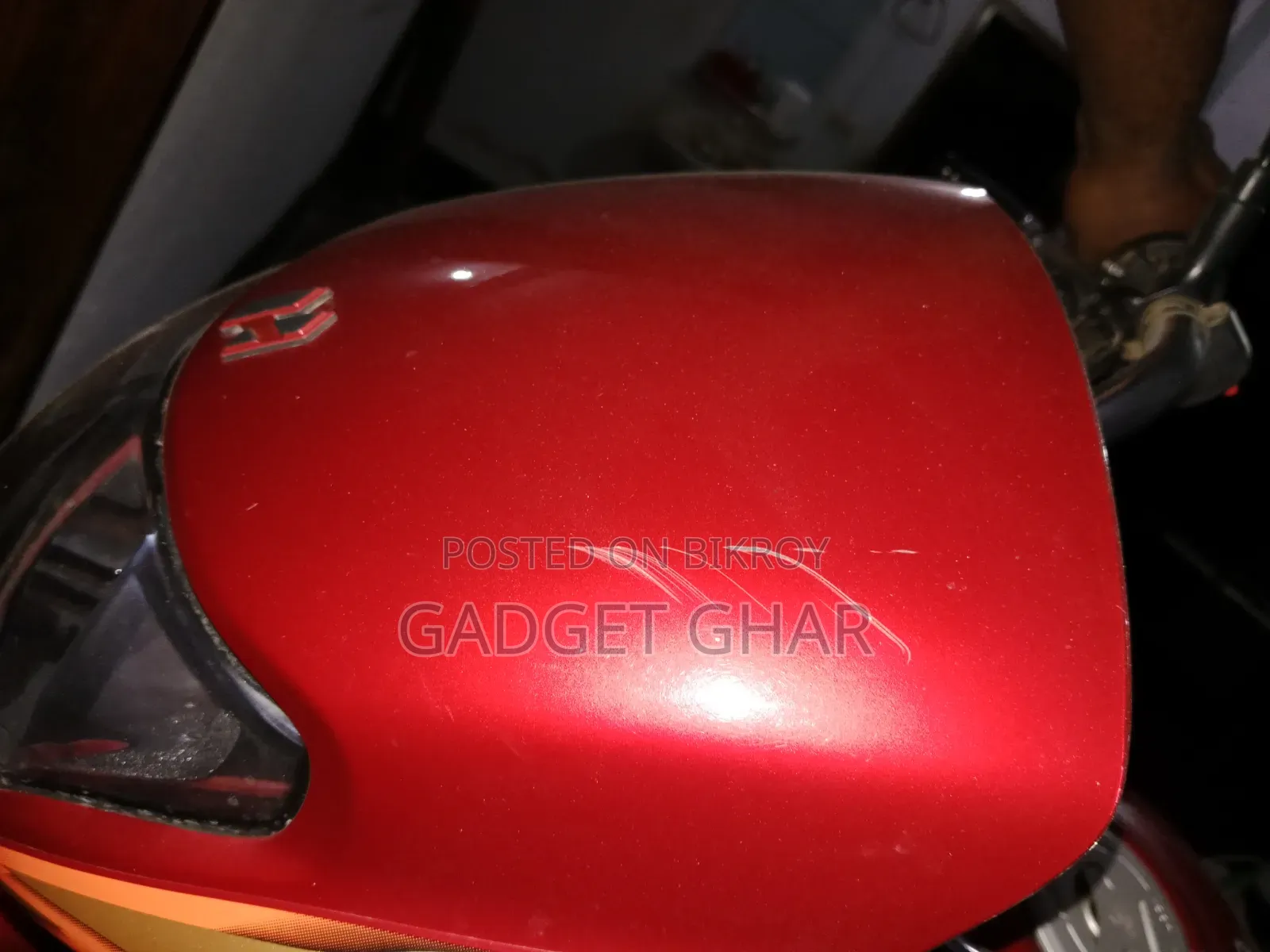Hero HF Deluxe 2025 Red