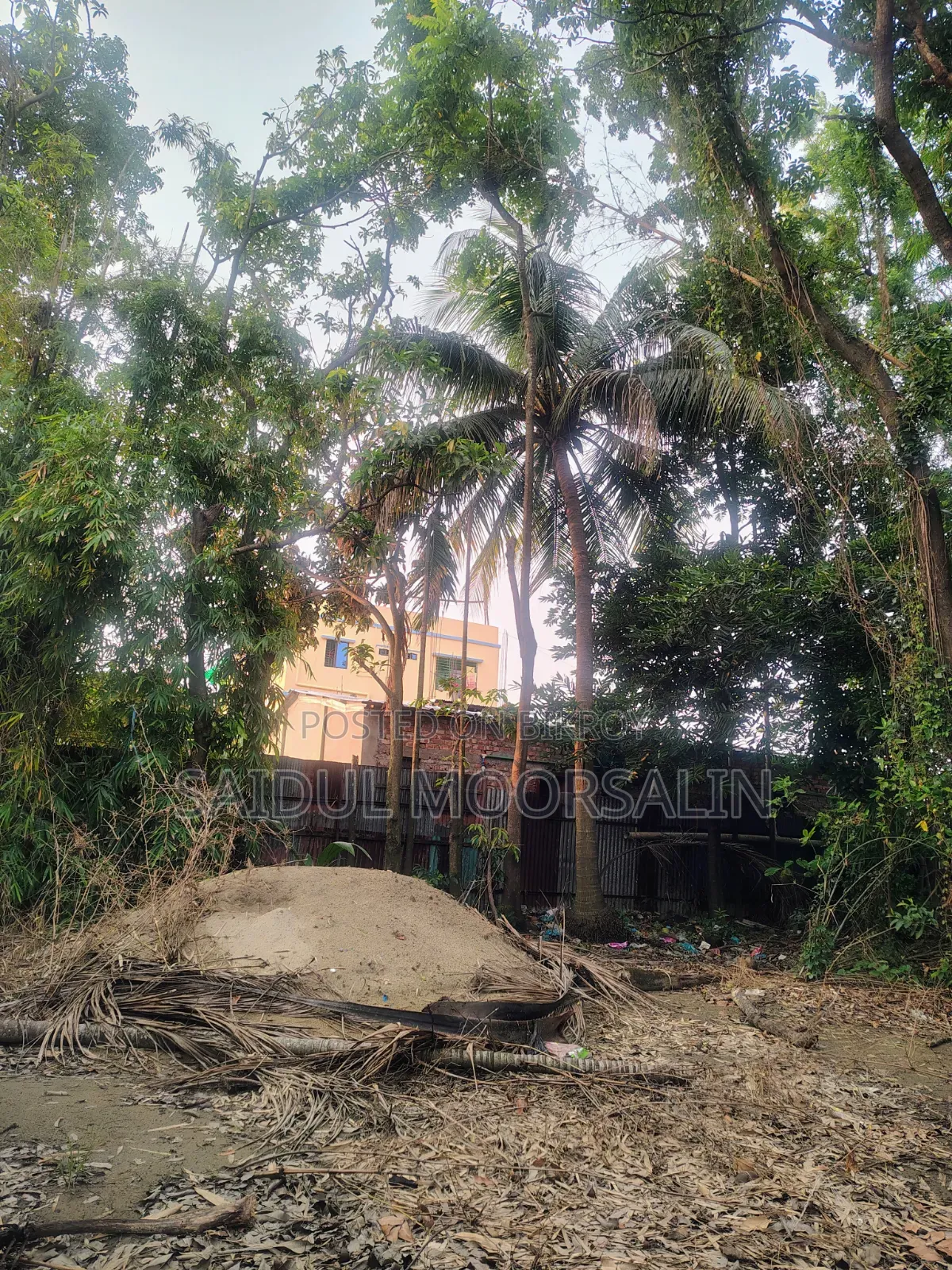 1 gonda land for sale