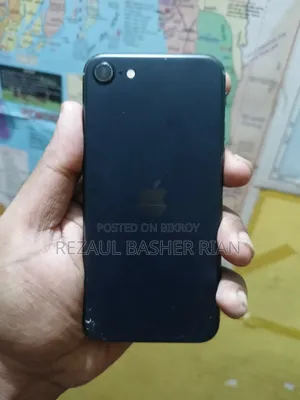 Apple iPhone SE (2022) 64 GB Black