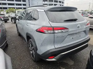 Toyota Corolla Cross 2024 Gray